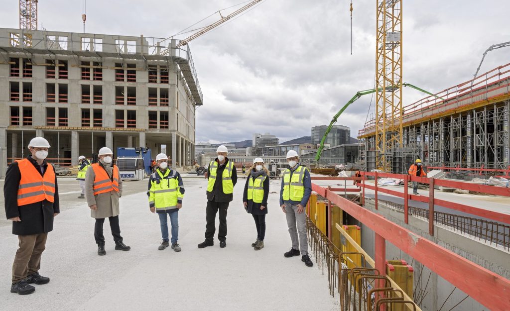 Europaplatz nimmt Formen an